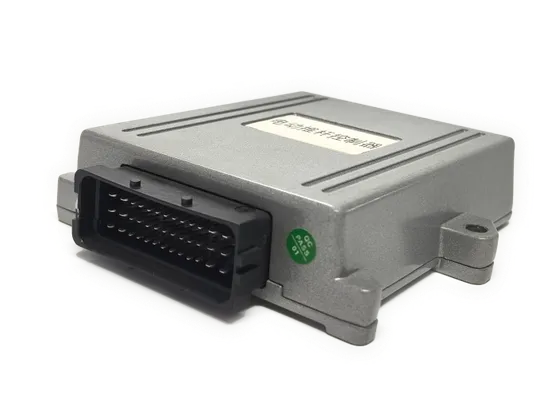 HL-C2039 车载控制器实物图